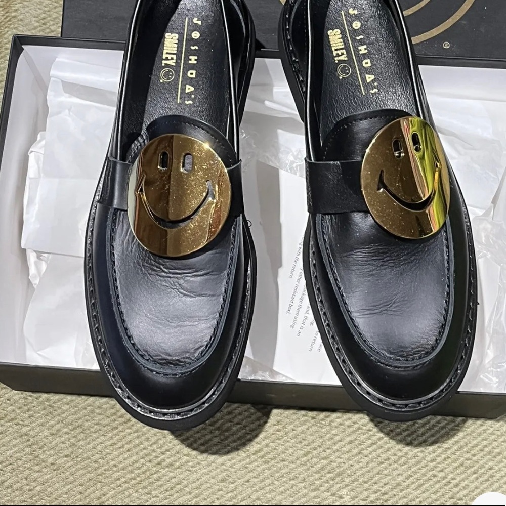 BNIB Smiley X Joshua Sanders Black Leather Loafer with Gold Smiley Size 9 - Picture 2 of 8